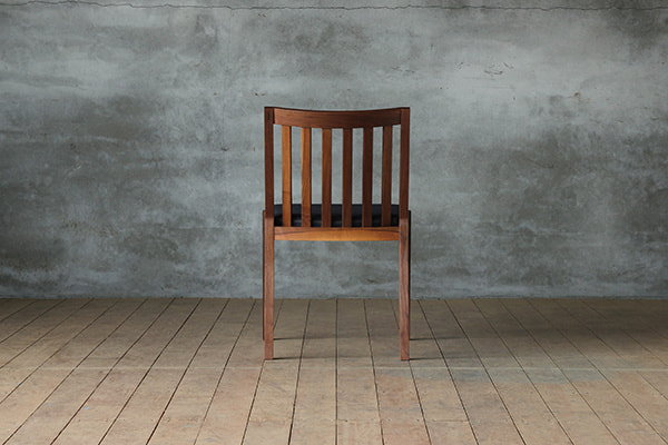 chair_sdc02_5.jpg